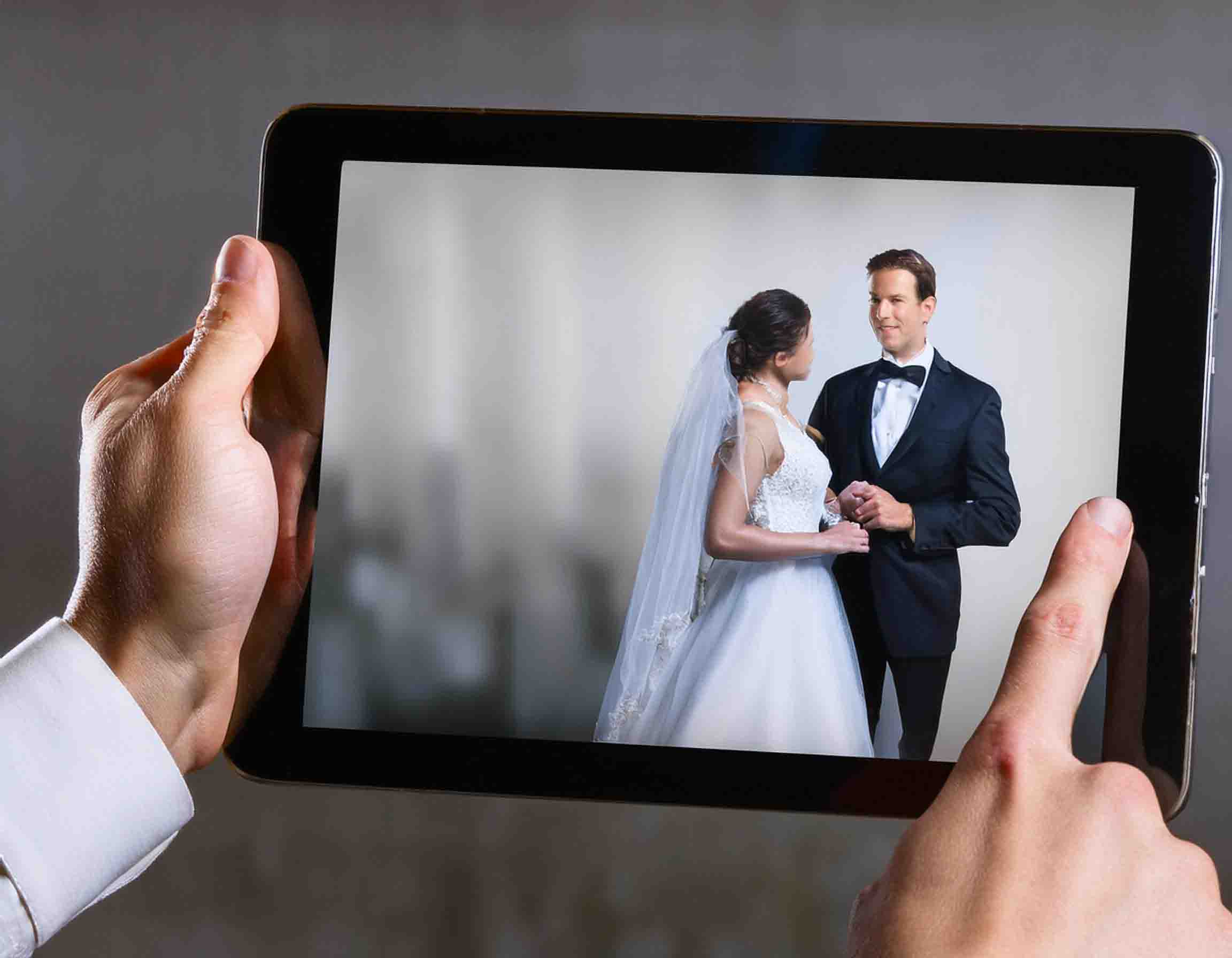 Wedding &amp; Event Live Streaming - Oregon Wedding DJ &amp; Photobooth 